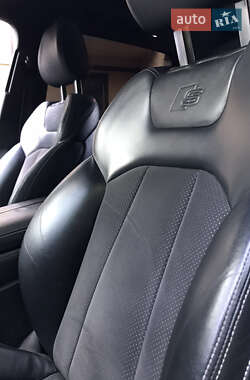 Внедорожник / Кроссовер Audi Q7 2015 в 