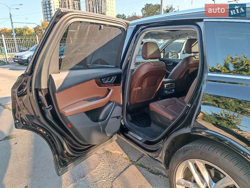 Внедорожник / Кроссовер Audi Q7 2018 в Харькове фото 14 Внедорожник / Кроссовер Audi Q7 2018 в Харькове