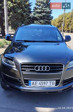 Внедорожник / Кроссовер Audi Q7 2008 в 