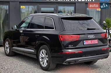 Внедорожник / Кроссовер Audi Q7 2018 в 