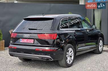 Внедорожник / Кроссовер Audi Q7 2018 в 