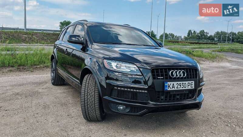 Внедорожник / Кроссовер Audi Q7 2015 в Киеве