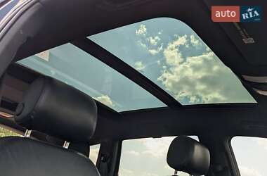Позашляховик / Кросовер Audi Q7 2015 в 