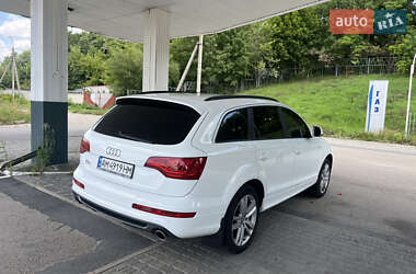 Внедорожник / Кроссовер Audi Q7 2011 в 