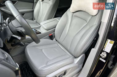 Внедорожник / Кроссовер Audi Q7 2018 в 