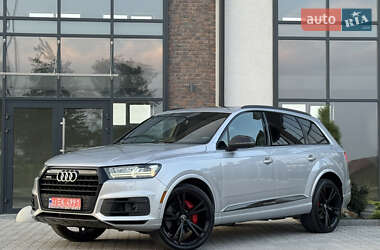 Внедорожник / Кроссовер Audi Q7 2019 в 