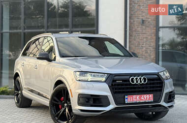 Внедорожник / Кроссовер Audi Q7 2019 в 