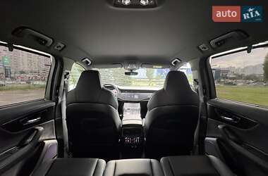 Внедорожник / Кроссовер Audi Q7 2024 в 