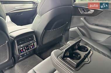 Внедорожник / Кроссовер Audi Q7 2024 в 