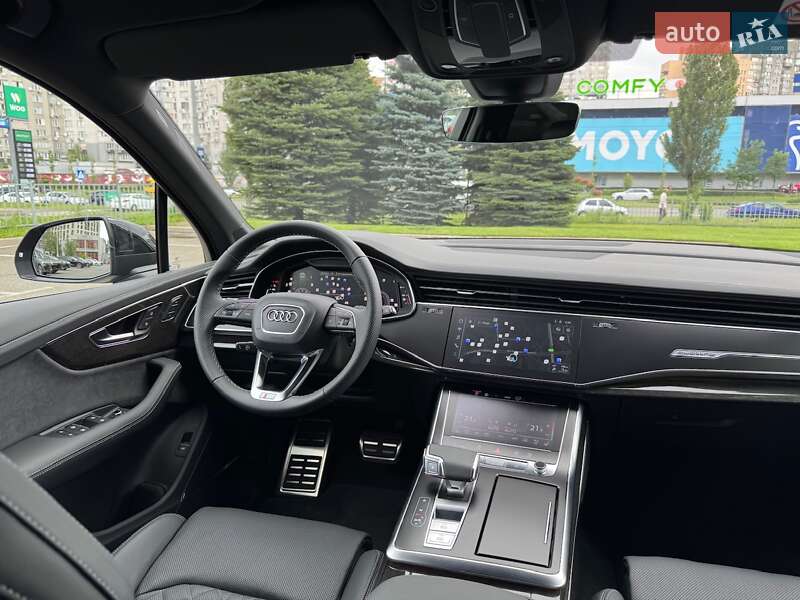 Внедорожник / Кроссовер Audi Q7 2024 в Киеве