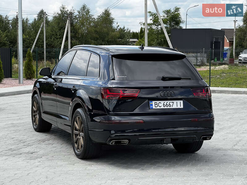 Внедорожник / Кроссовер Audi Q7 2016 в Львове