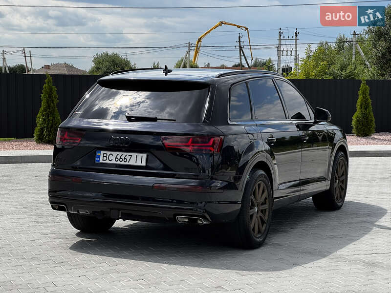 Внедорожник / Кроссовер Audi Q7 2016 в Львове