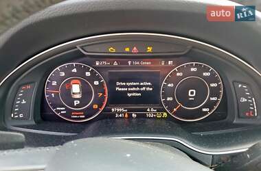 Внедорожник / Кроссовер Audi Q7 2017 в 