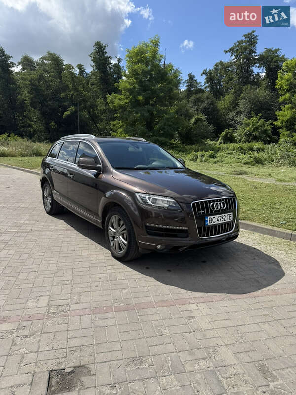 Audi Q7 2011