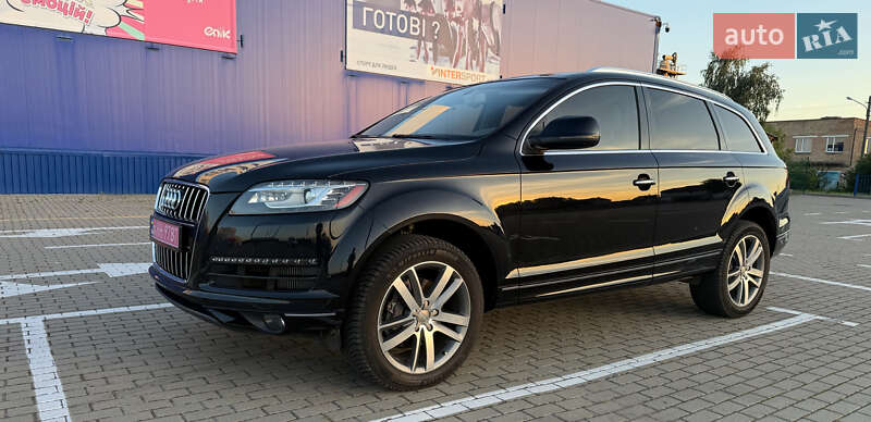 Позашляховик / Кросовер Audi Q7 2013 в Нововолинську