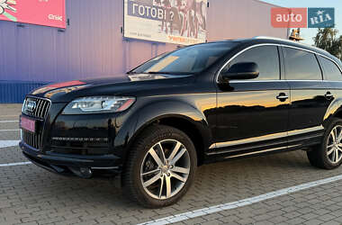 Внедорожник / Кроссовер Audi Q7 2013 в 