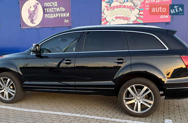Внедорожник / Кроссовер Audi Q7 2013 в 