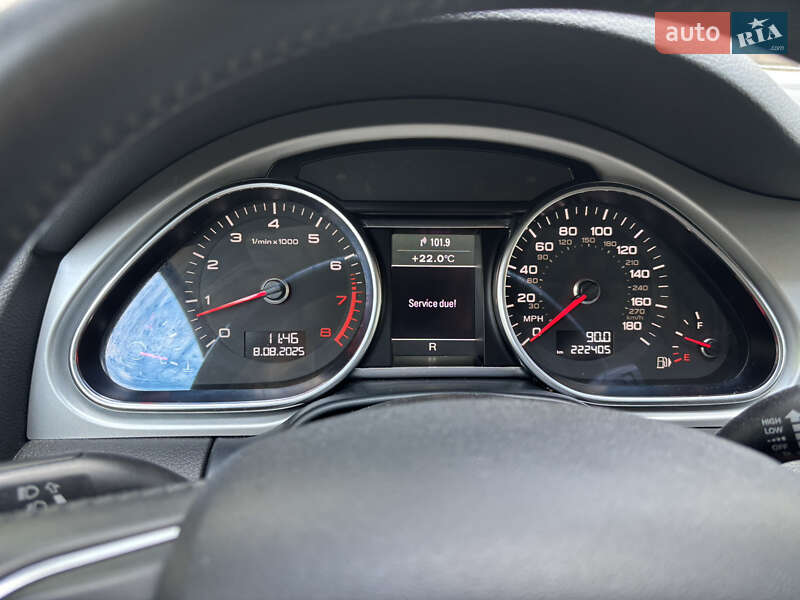 Позашляховик / Кросовер Audi Q7 2012 в Броварах