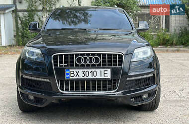 Внедорожник / Кроссовер Audi Q7 2009 в 