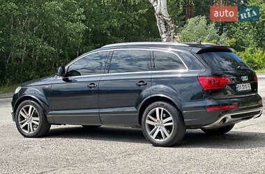 Внедорожник / Кроссовер Audi Q7 2009 в 