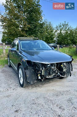 Внедорожник / Кроссовер Audi Q7 2020 в 