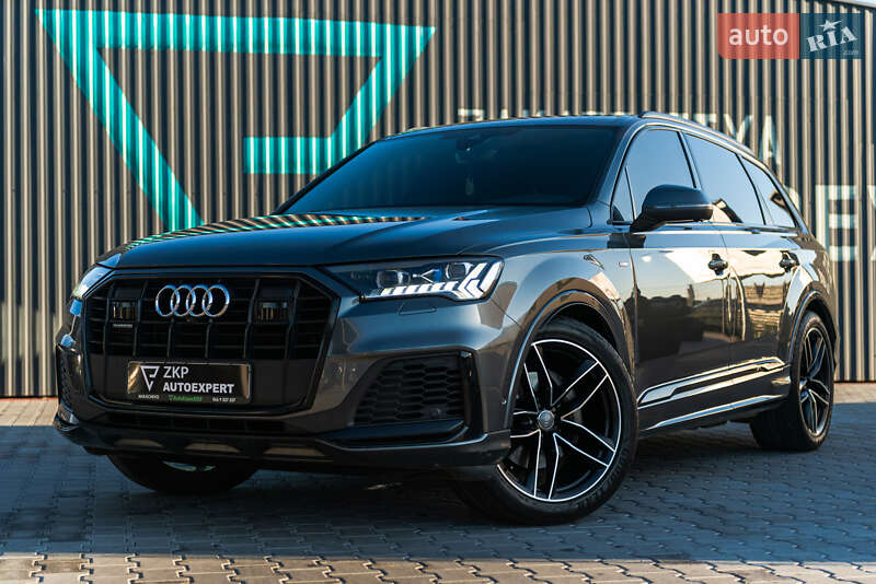 Внедорожник / Кроссовер Audi Q7 2019 в Мукачево