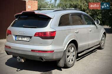 Внедорожник / Кроссовер Audi Q7 2007 в 