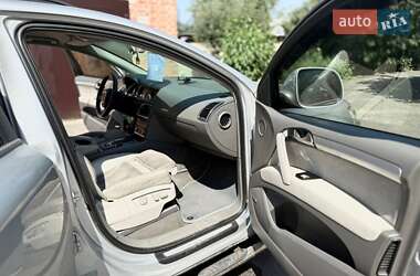 Внедорожник / Кроссовер Audi Q7 2007 в 