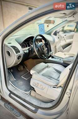 Внедорожник / Кроссовер Audi Q7 2007 в 
