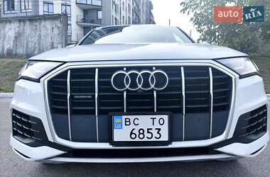 Внедорожник / Кроссовер Audi Q7 2020 в 