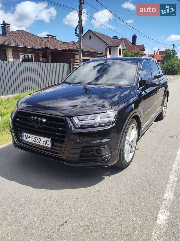 Внедорожник / Кроссовер Audi Q7 2016 в Львове
