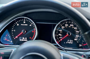 Внедорожник / Кроссовер Audi Q7 2015 в 