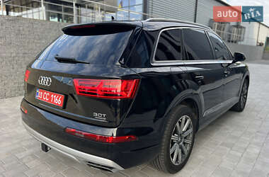 Внедорожник / Кроссовер Audi Q7 2017 в 