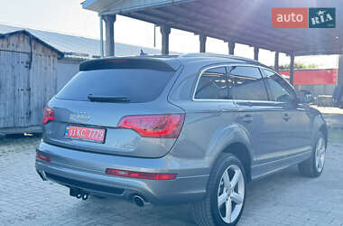 Внедорожник / Кроссовер Audi Q7 2012 в 