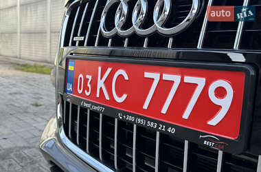 Внедорожник / Кроссовер Audi Q7 2012 в 