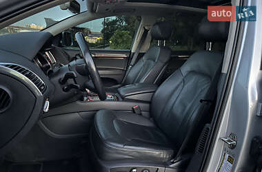 Внедорожник / Кроссовер Audi Q7 2013 в 