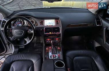 Внедорожник / Кроссовер Audi Q7 2013 в 
