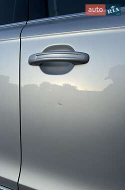 Внедорожник / Кроссовер Audi Q7 2012 в 