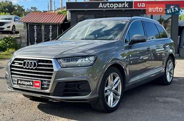 Внедорожник / Кроссовер Audi Q7 2017 в Виннице