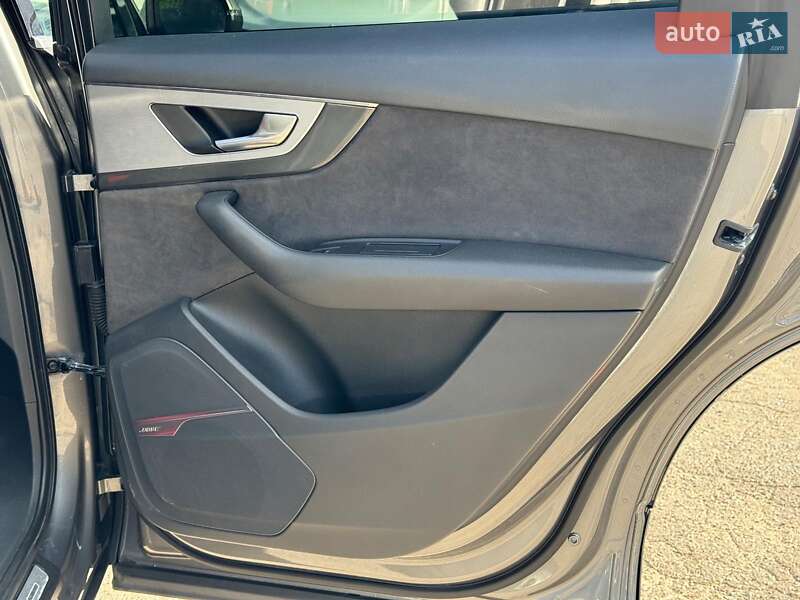 Позашляховик / Кросовер Audi Q7 2017 в Вінниці