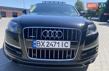 Внедорожник / Кроссовер Audi Q7 2014 в 