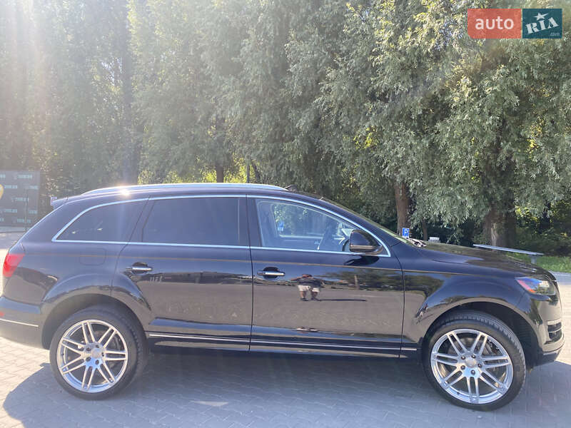 Внедорожник / Кроссовер Audi Q7 2014 в Хмельницком