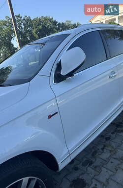 Внедорожник / Кроссовер Audi Q7 2013 в 