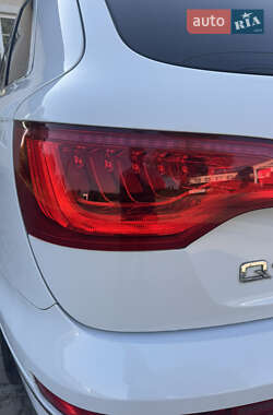 Внедорожник / Кроссовер Audi Q7 2013 в 