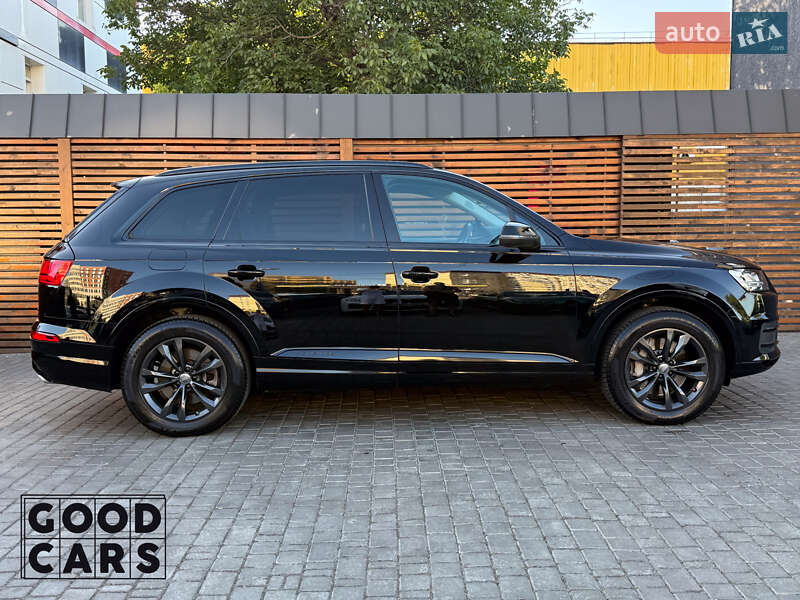 Позашляховик / Кросовер Audi Q7 2019 в Одесі