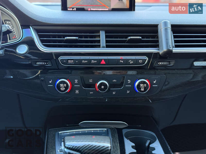 Позашляховик / Кросовер Audi Q7 2019 в Одесі