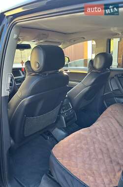 Позашляховик / Кросовер Audi Q7 2012 в 