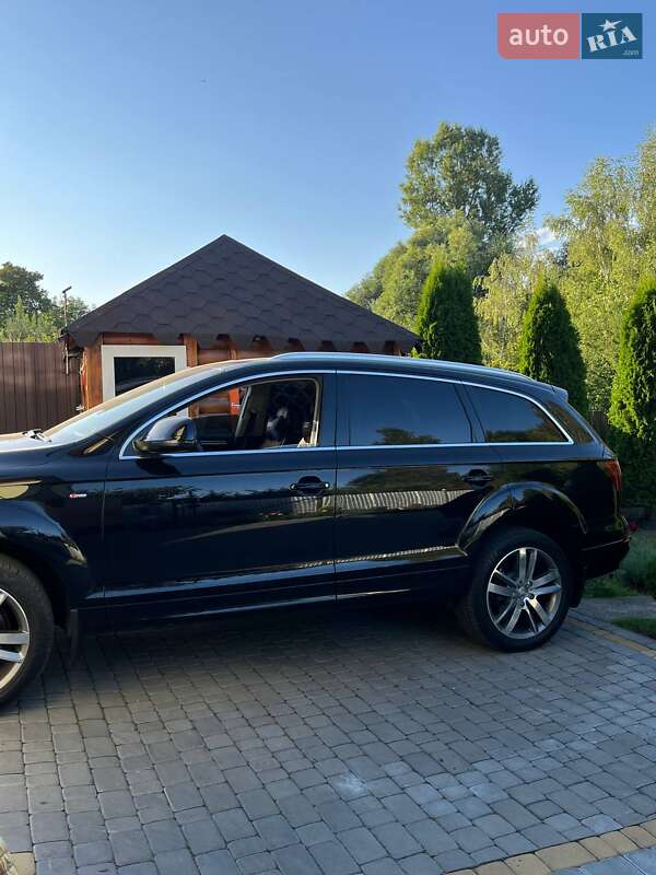 Внедорожник / Кроссовер Audi Q7 2012 в Луцке