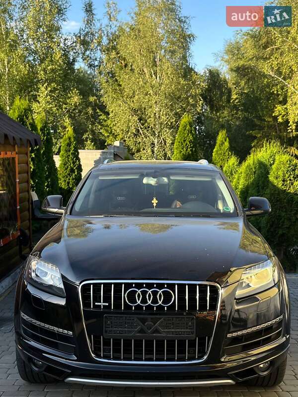 Внедорожник / Кроссовер Audi Q7 2012 в Луцке
