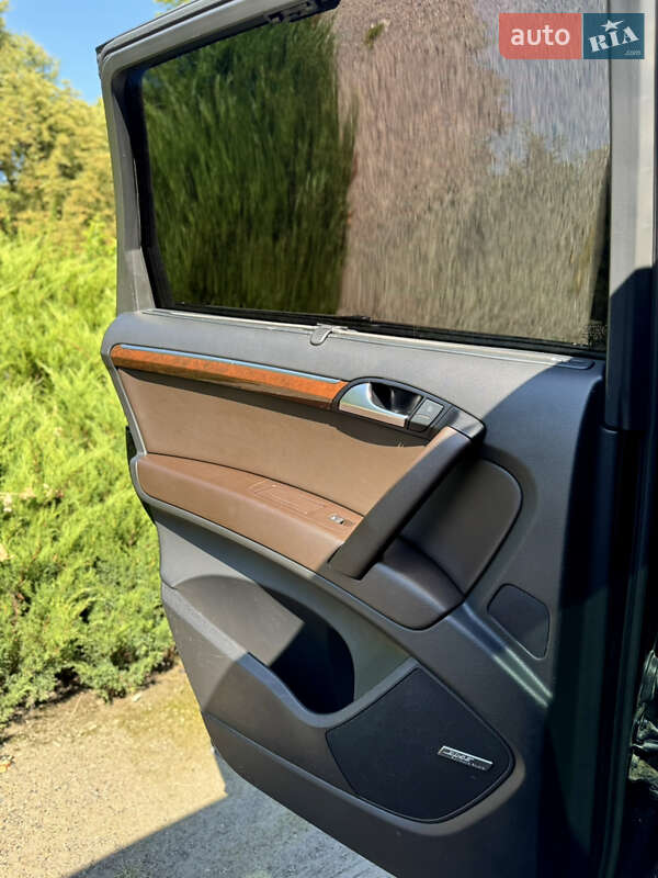 Внедорожник / Кроссовер Audi Q7 2012 в Бурштыне